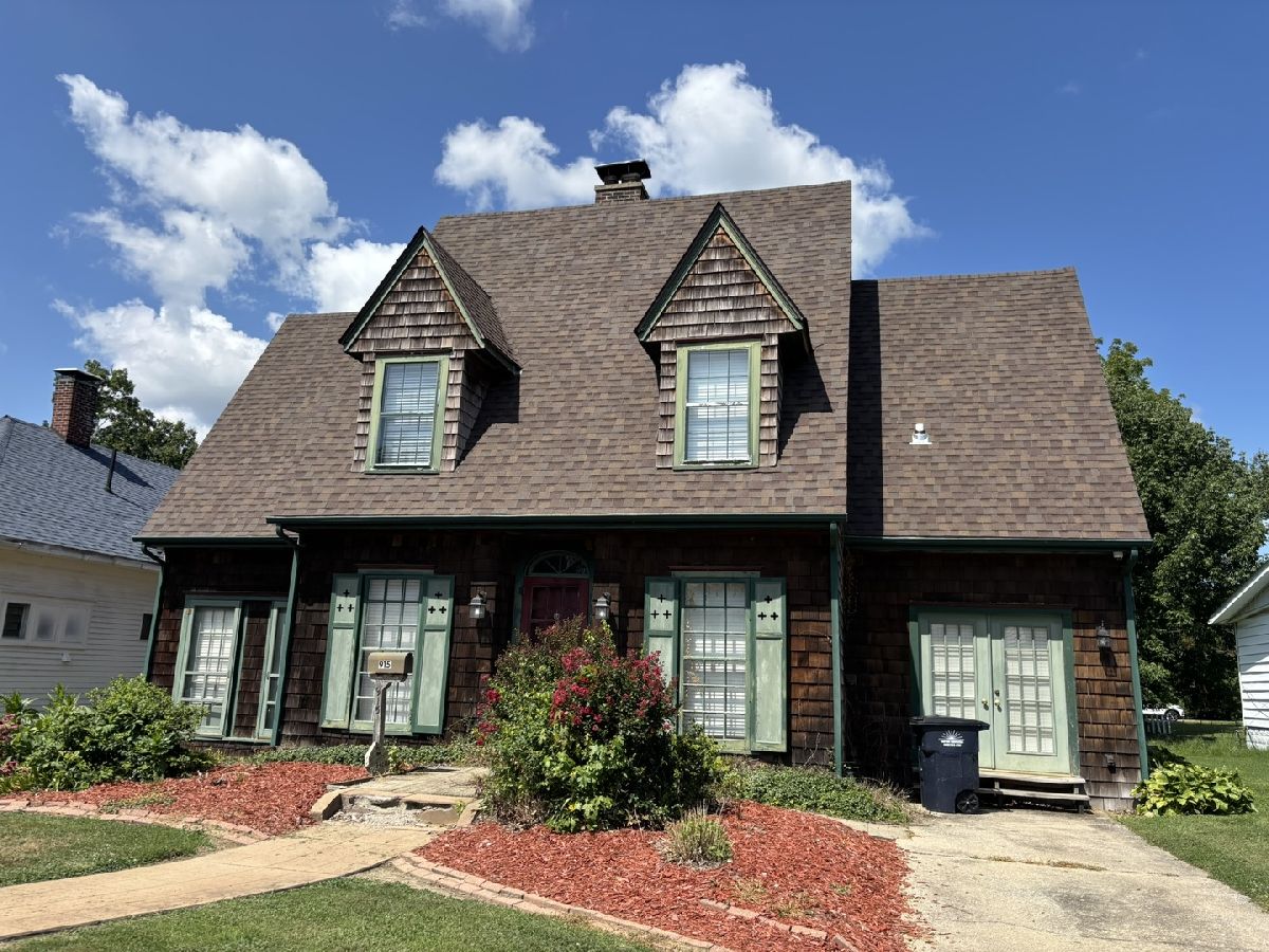  For Sale Salem Illinois, 915 Broadway Avenue