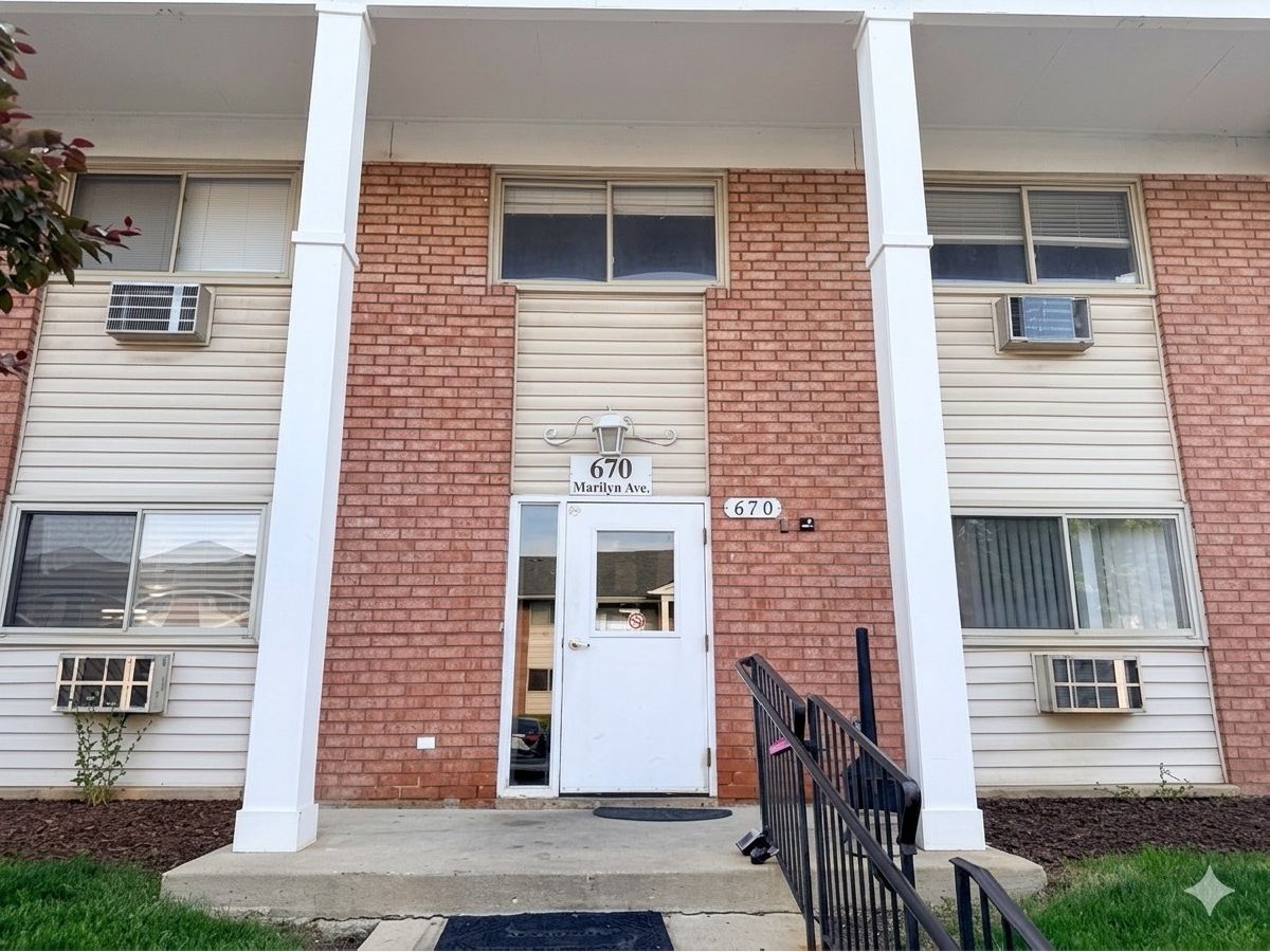  For Rent Glendale Heights Illinois, 670 Marilyn