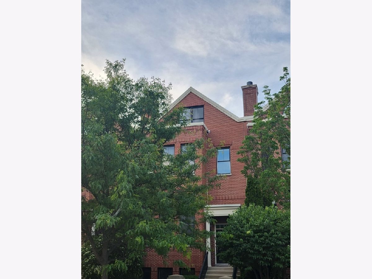  For Rent Glenview Illinois, 1897 Admiral