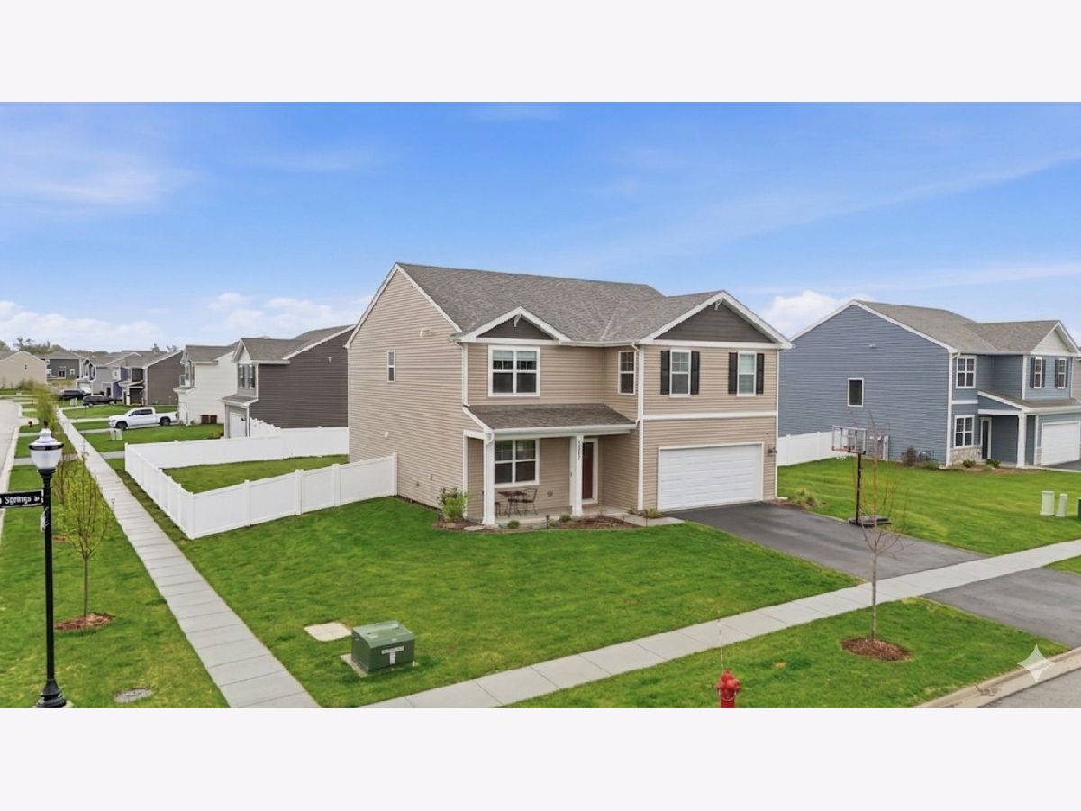 Condos & Townhomes & Homes For Sale Stonewater Wonder Lake Illinois, 2282 Cobble Springs Drive