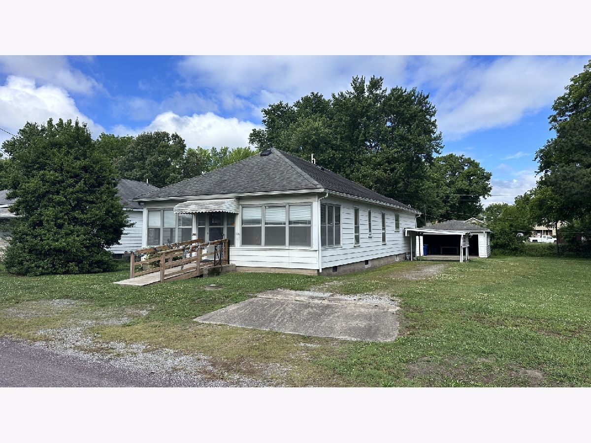  Sold West Frankfort Illinois, 505 Douglas
