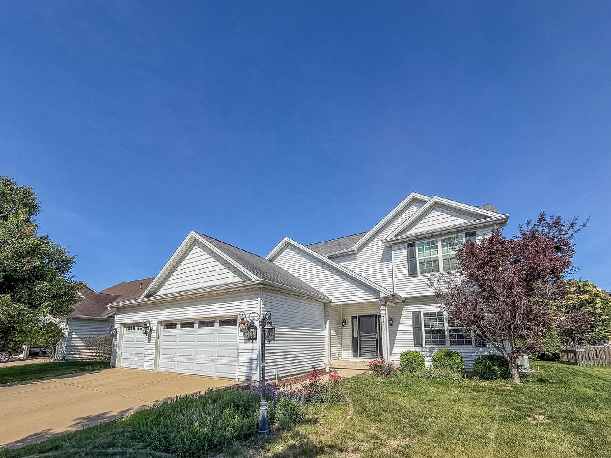  For Sale Champaign Illinois, 715 Sedgegrass Drive