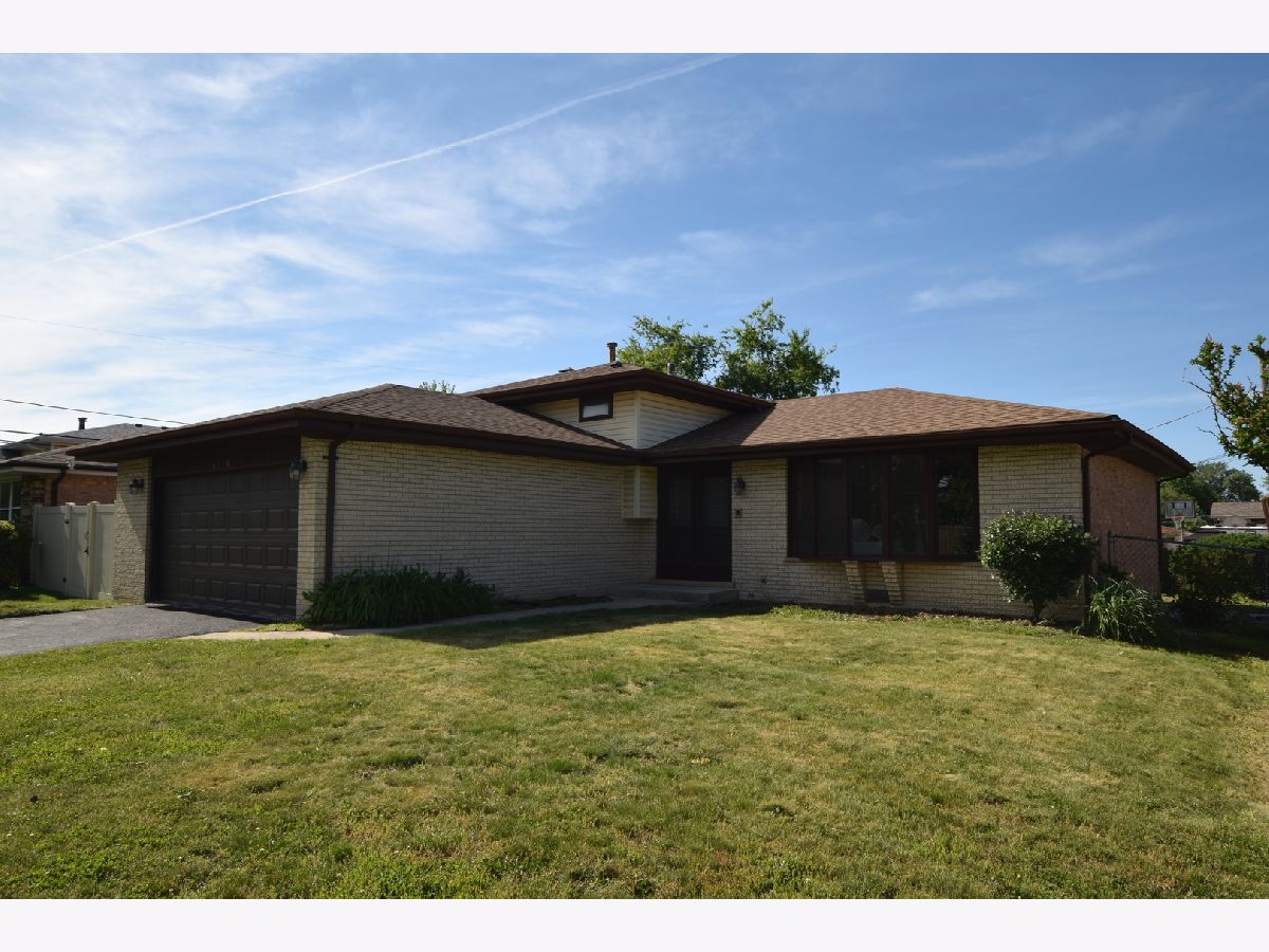 For Sale Crestwood Illinois, 5110 137th Street