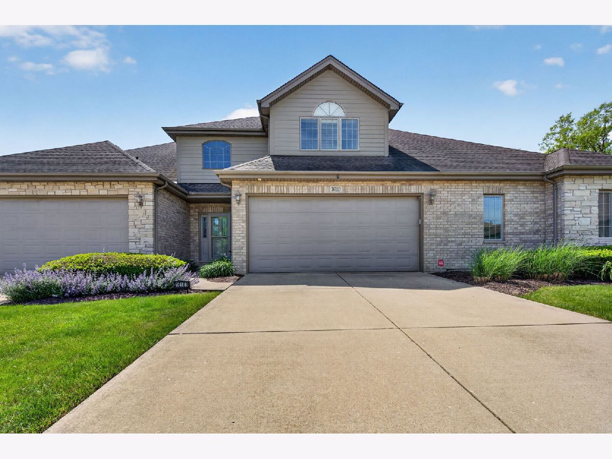 Townhomes & Homes For Sale Stonebridge Woods Homer Glen Illinois, 16163 Alissa Court