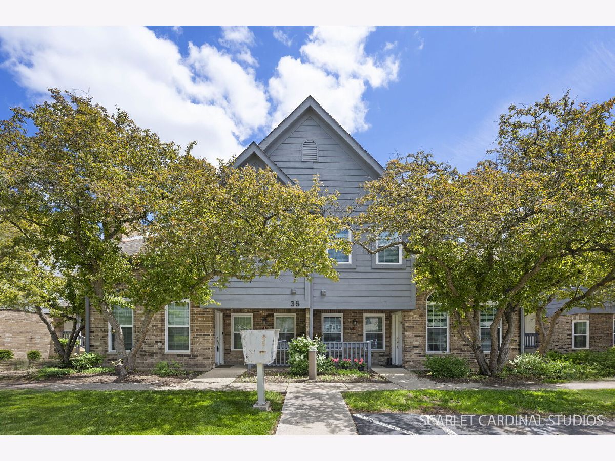 For Sale Naperville Illinois, 35 Foxcroft Road