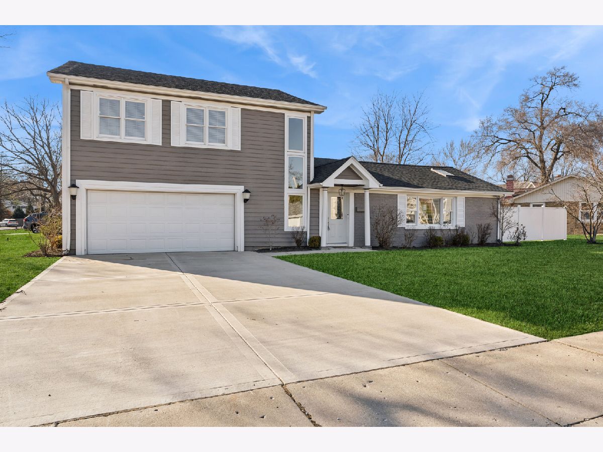  For Sale Northbrook Illinois, 1370 Northmoor Court