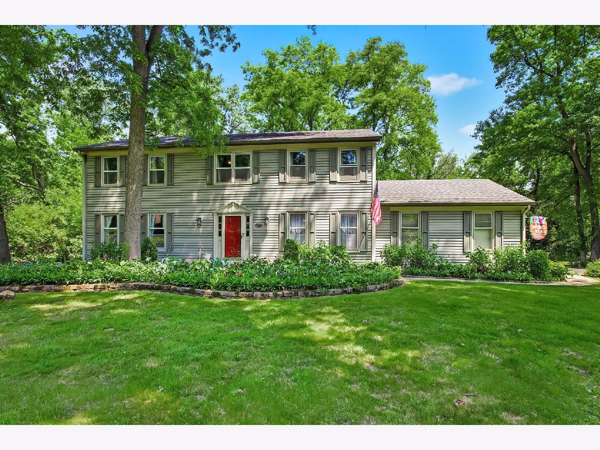 Homes For Sale Covered Bridge Crystal Lake Illinois, 6710 Connecticut Trail