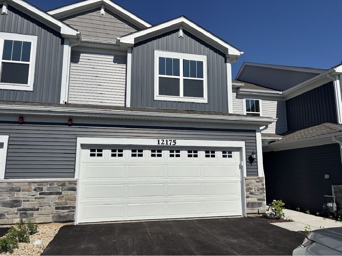  Rented Huntley Illinois, 12175 Dodwell