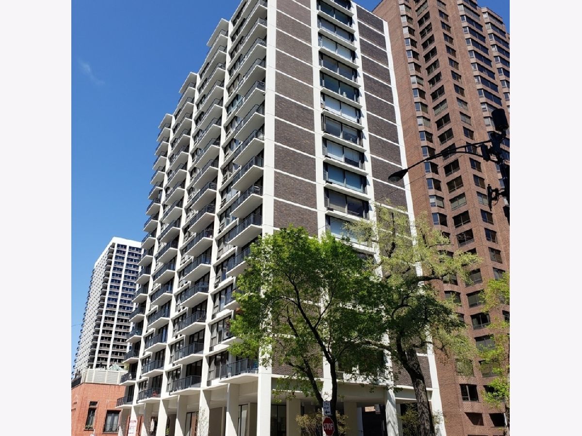 Rented Chicago Illinois, 1400 State
