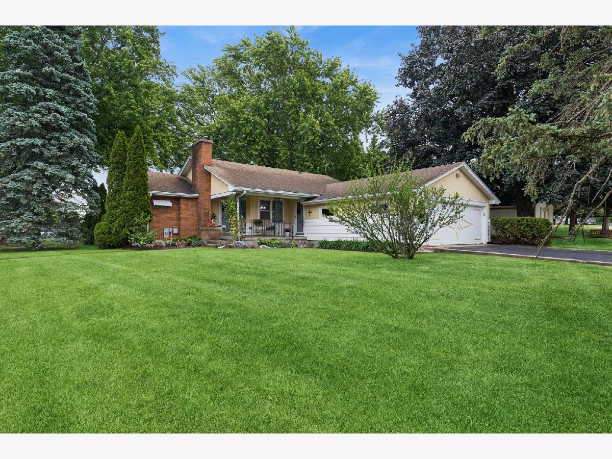  For Sale Mchenry Illinois, 3607 Clover Avenue