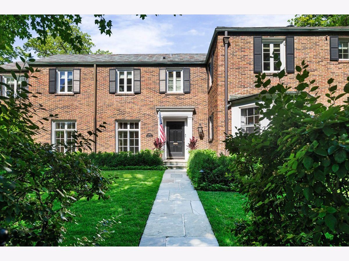 For Sale Winnetka Illinois, 870 Bryant Avenue