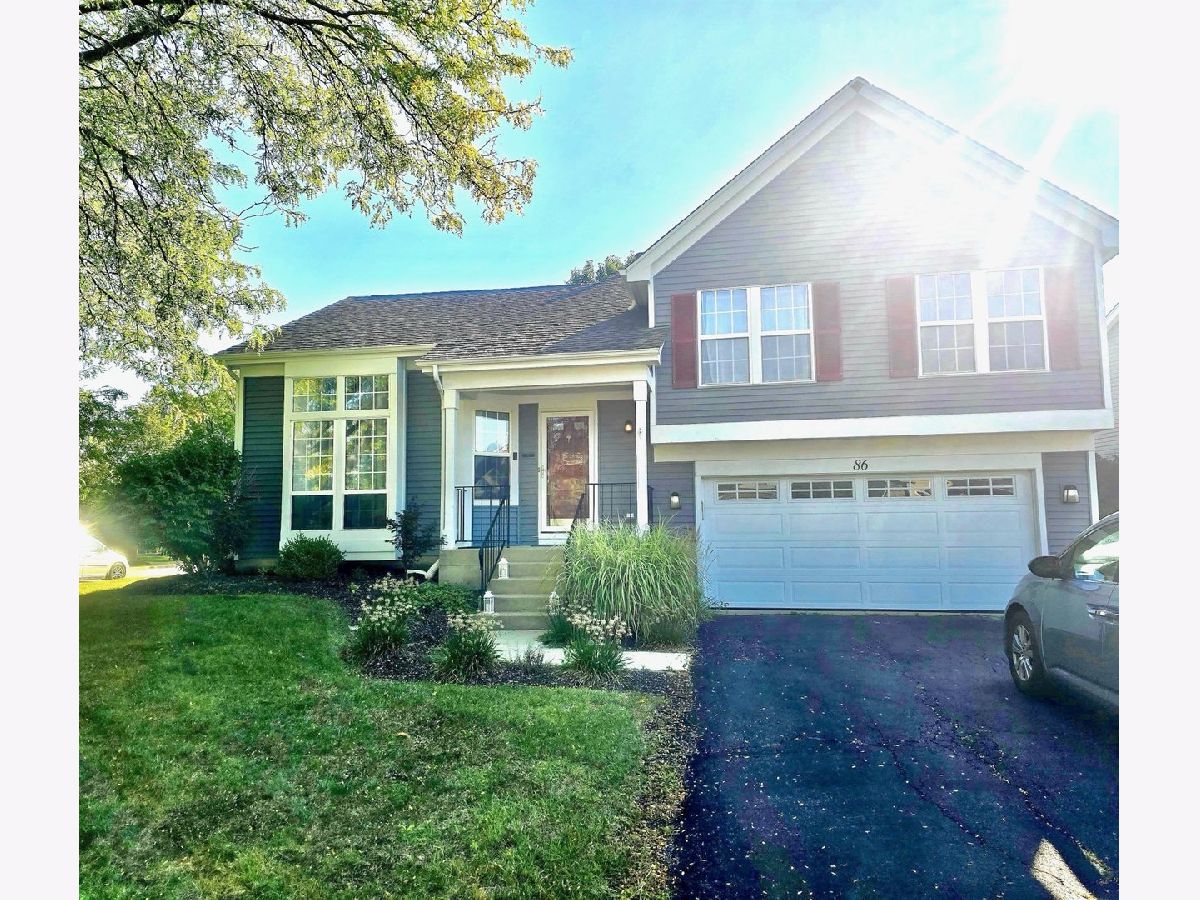  Rented Aurora Illinois, 86 Newberry