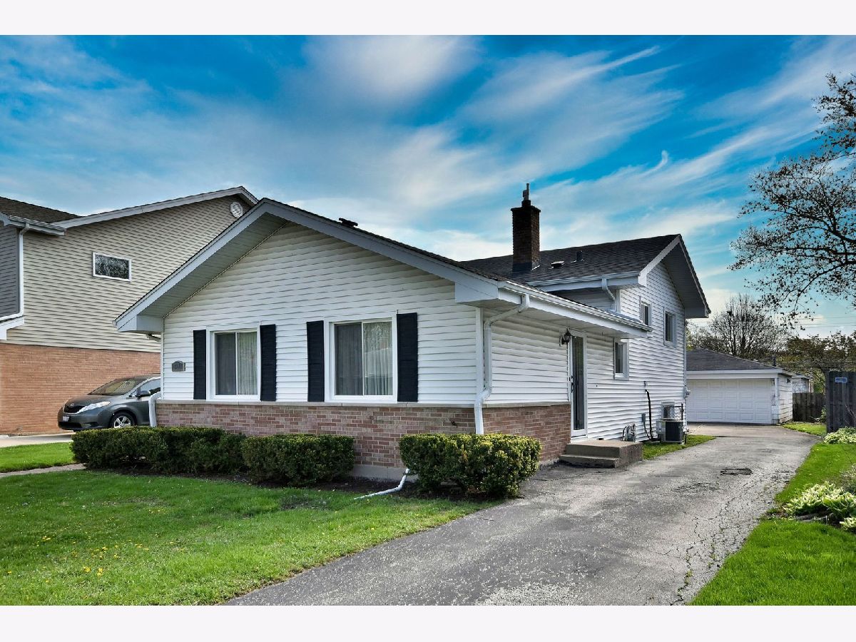  For Rent Elmhurst Illinois, 861 Hawthorne