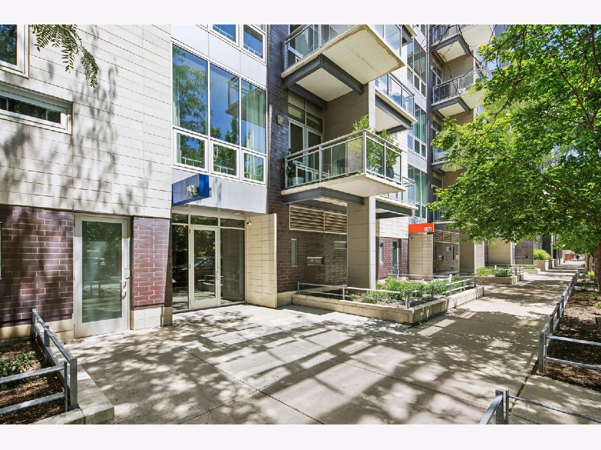  For Sale Chicago Illinois, 1124 Adams Street