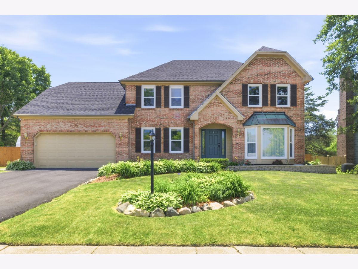  For Sale Cary Illinois, 845 Crabtree Lane