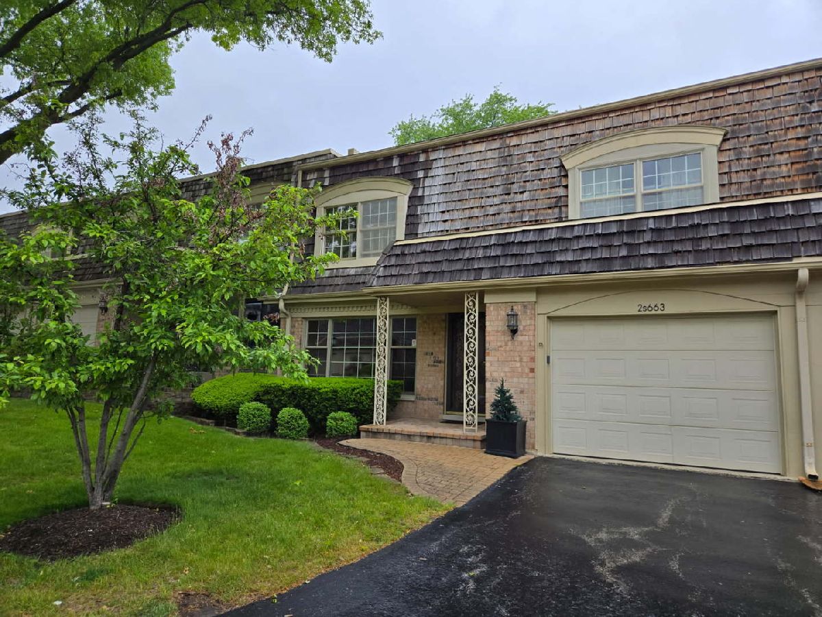  For Rent Oak Brook Illinois, 2S663 Avenue Normandy East