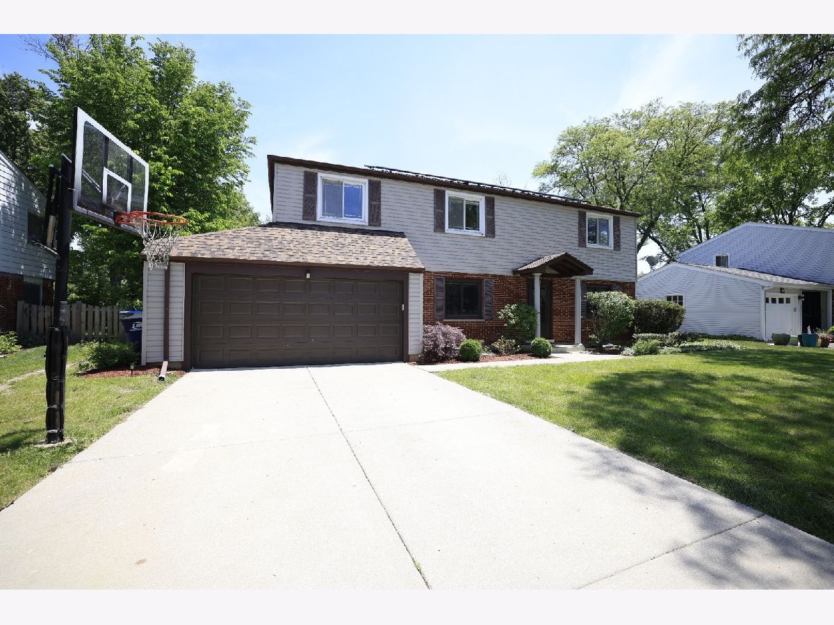  For Sale Deerfield Illinois, 121 Pine Street