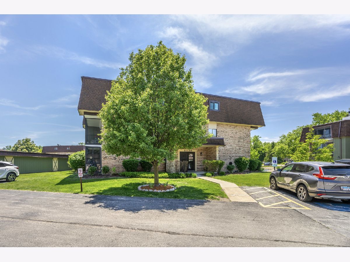  For Sale Palos Hills Illinois, 11136 Center Road