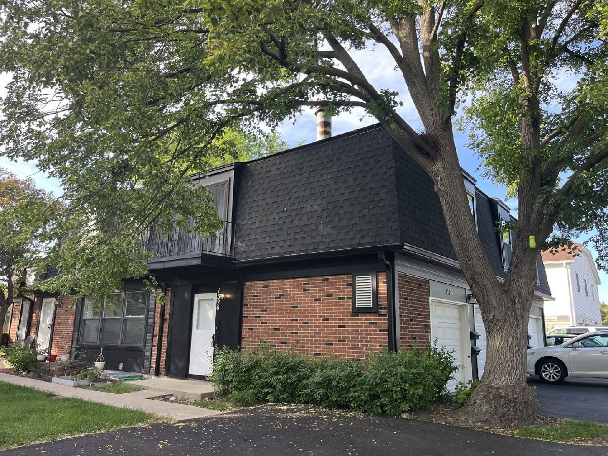  For Rent Deerfield Illinois, 1326 Inverrary