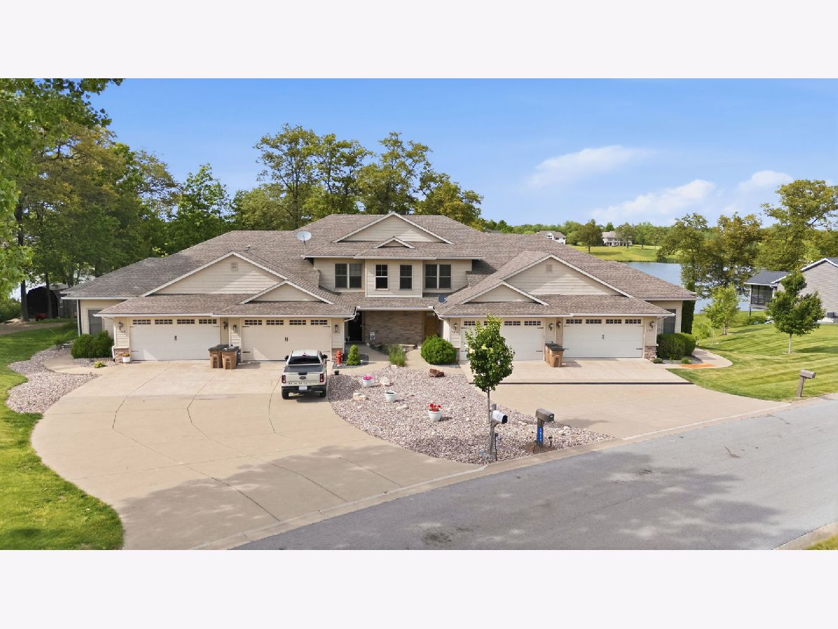  For Sale Sherrard Illinois, 1012 Fairway Lane