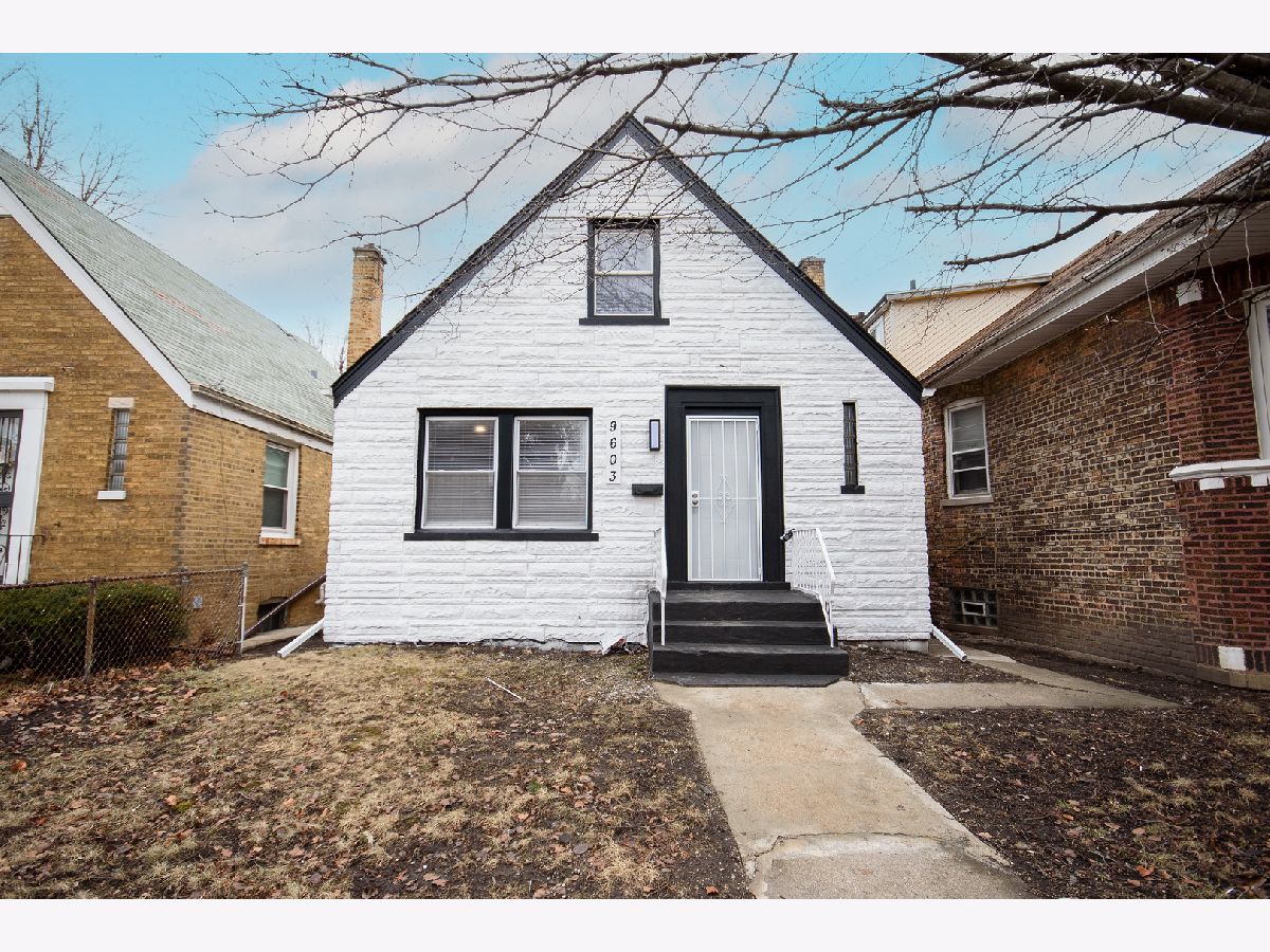  For Sale Chicago Illinois, 9605 Greenwood Avenue