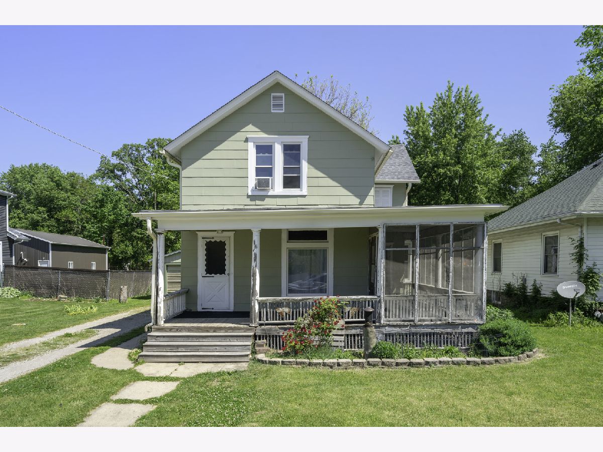  For Sale Earlville Illinois, 116 Union Street