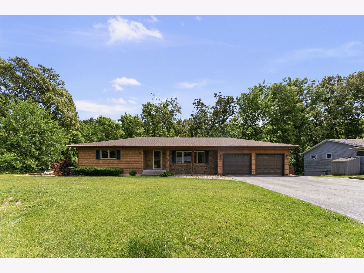  For Sale Coal Valley Illinois, 8145 54th Street Court