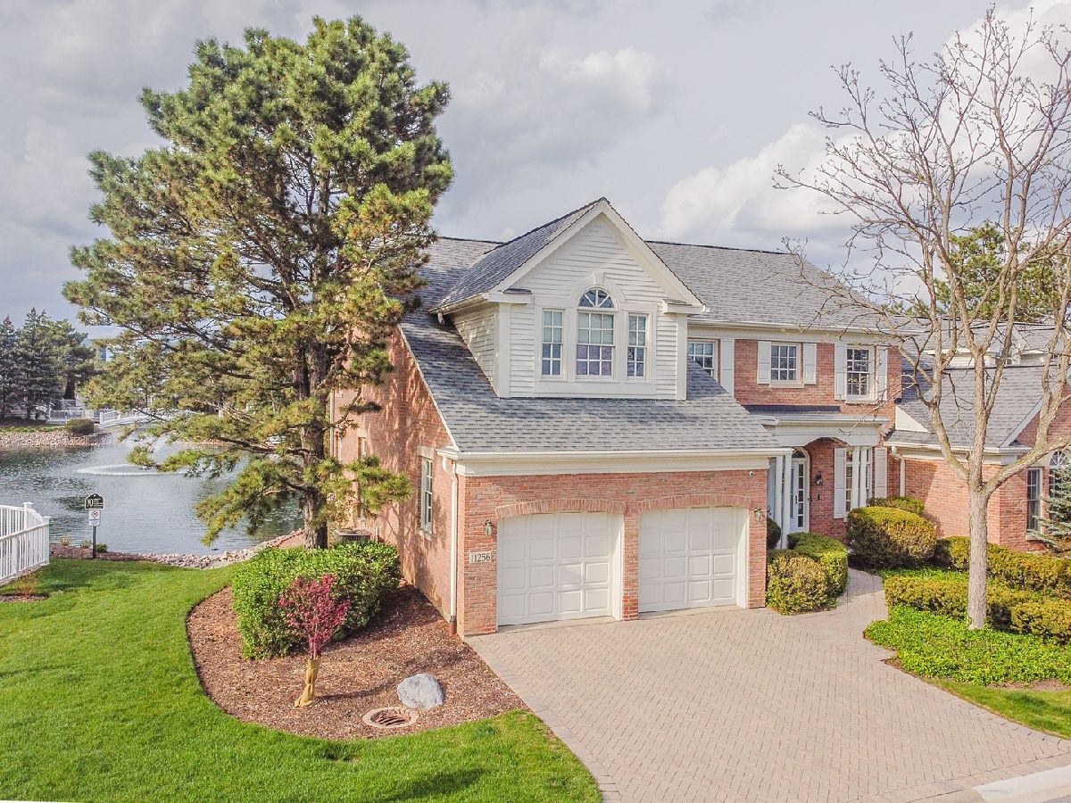  For Sale Westchester Illinois, 11256 Alexandria Lane