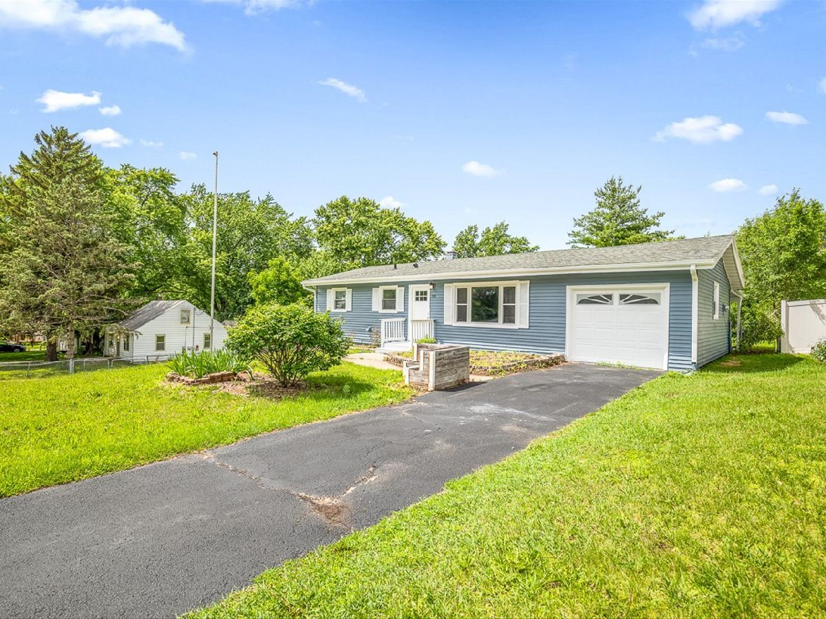  Sold Machesney Park Illinois, 198 Winona