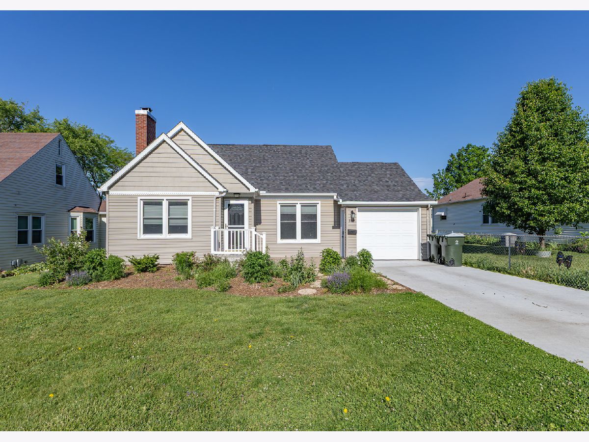  For Sale Geneseo Illinois, 509 Henry Street