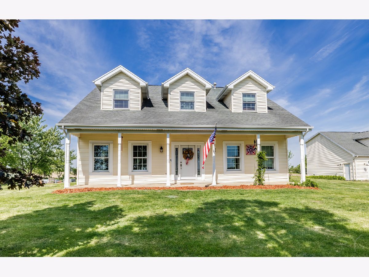  For Sale Grant Park Illinois, 9208 14500e Road