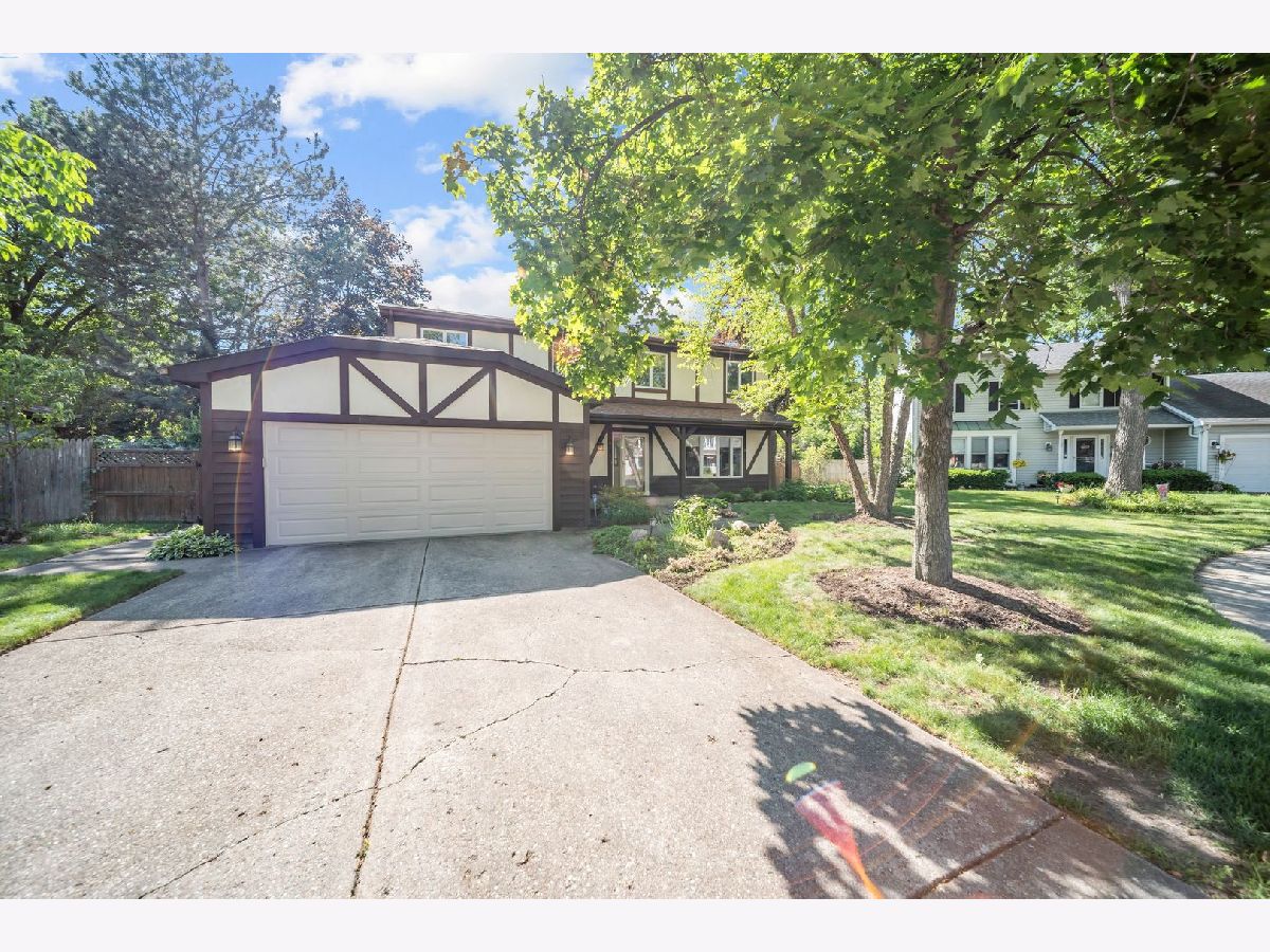  For Sale Deerfield Illinois, 728 Price Lane