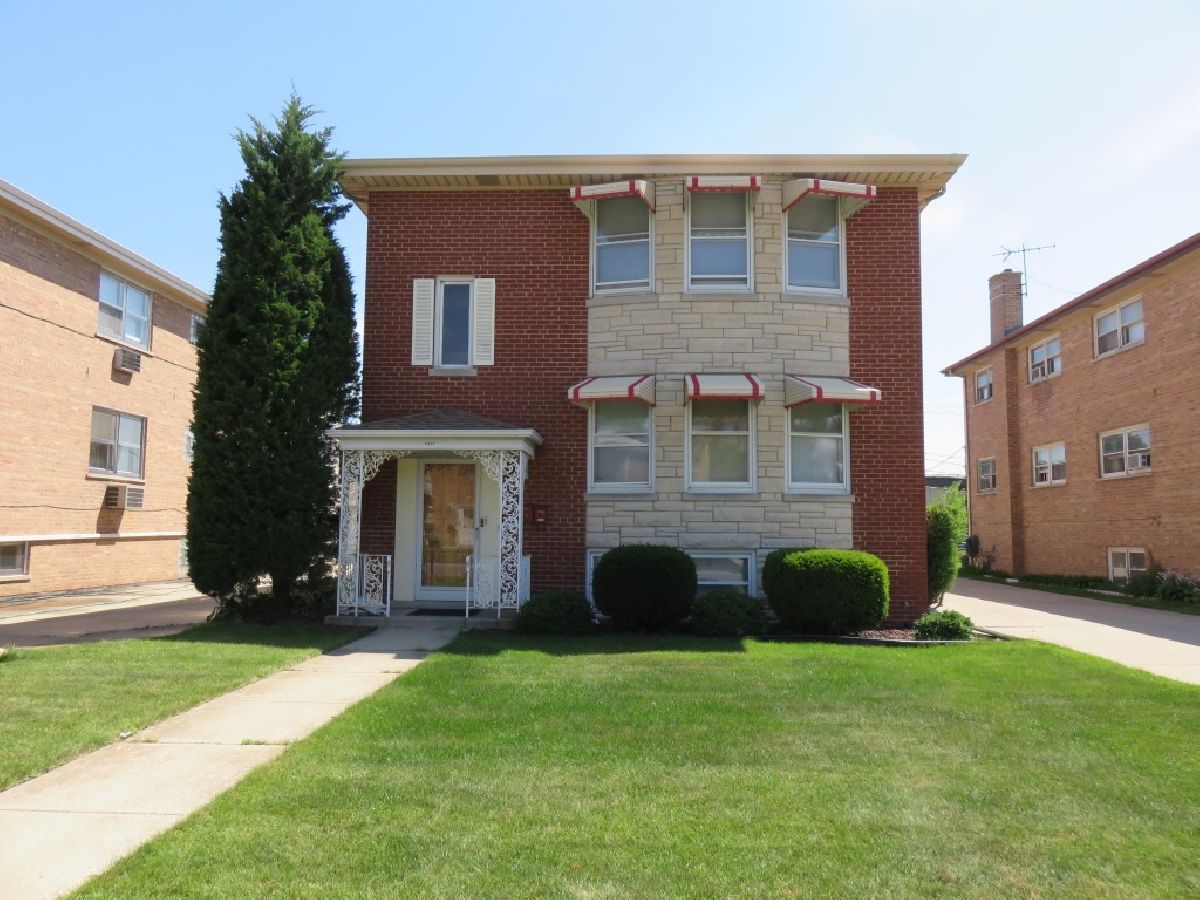  For Rent Chicago Illinois, 8417 Berwyn