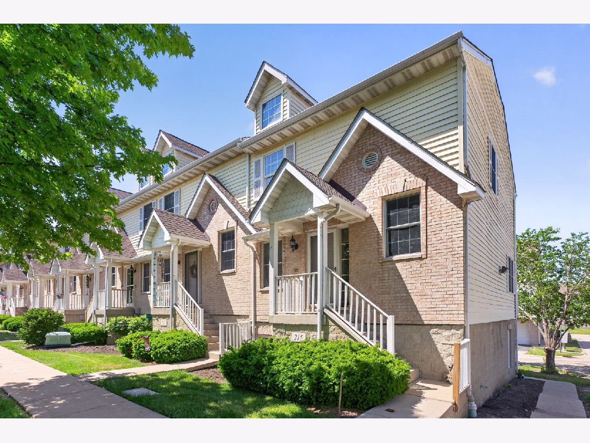  For Sale Cortland Illinois, 215 Cortland Center Road