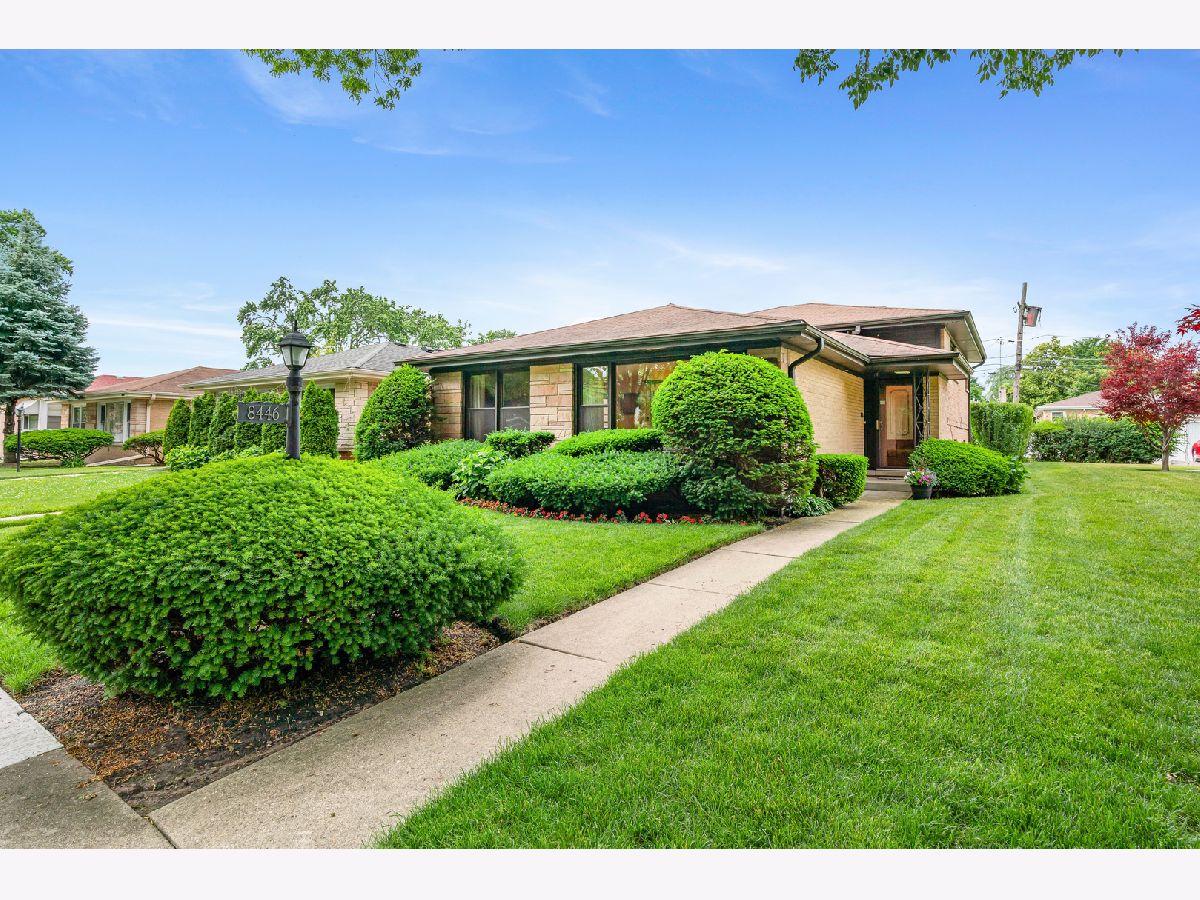  For Sale Skokie Illinois, 8446 Avers Avenue