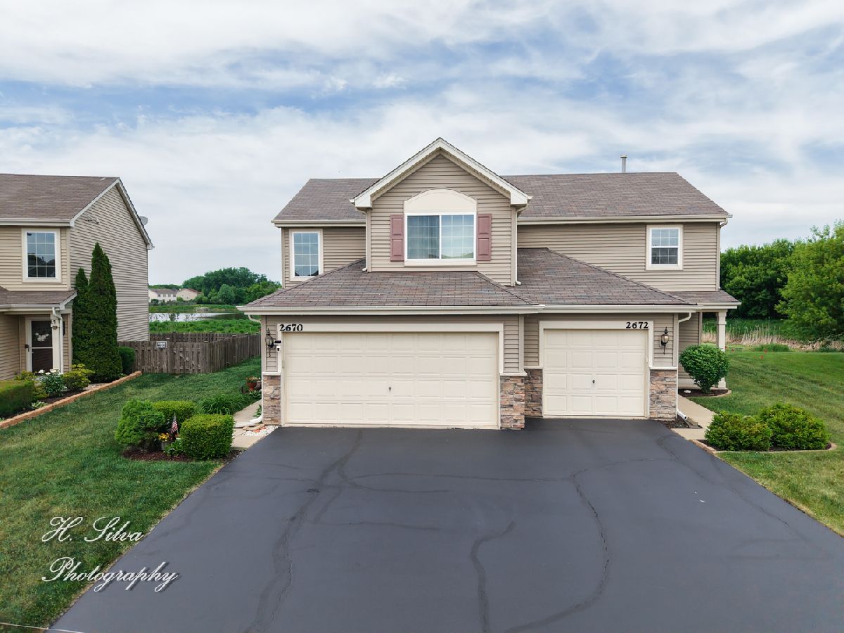 Townhomes & Homes For Sale Lakewood Crossing Hampshire Illinois
