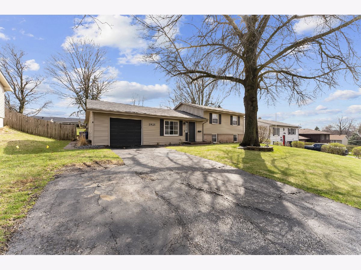  For Sale Davenport Iowa, 2425 46th Street
