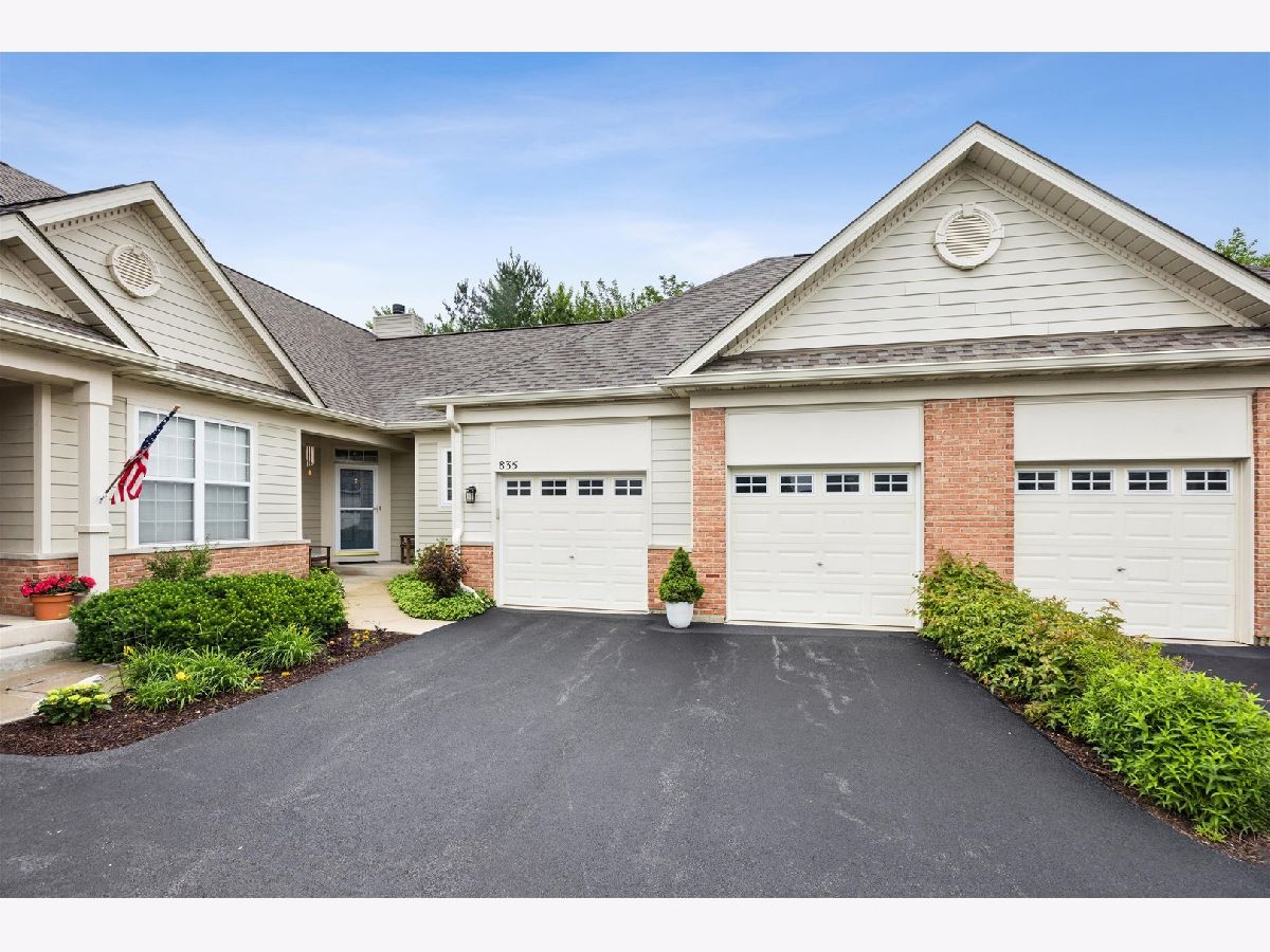  Sold Batavia Illinois, 835 Cambridge