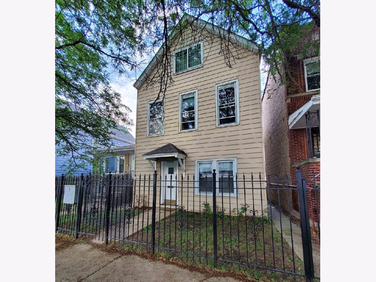  For Sale Chicago Illinois, 2839 Central Park Avenue