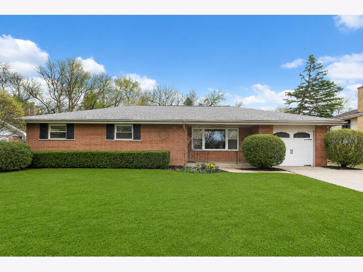Homes For Sale Northview Palatine Illinois, 629 Wren Avenue