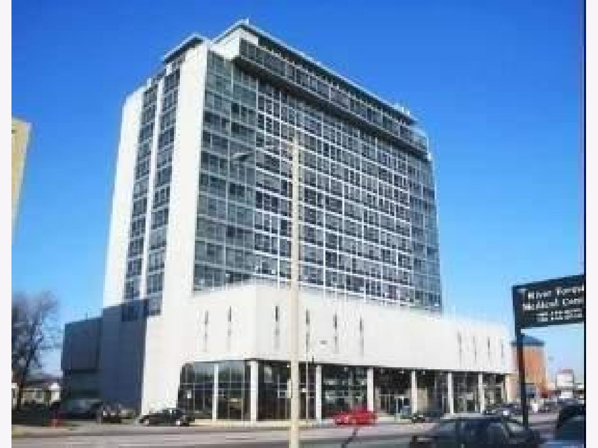  For Sale Elmwood Park Illinois, 7234 North Avenue