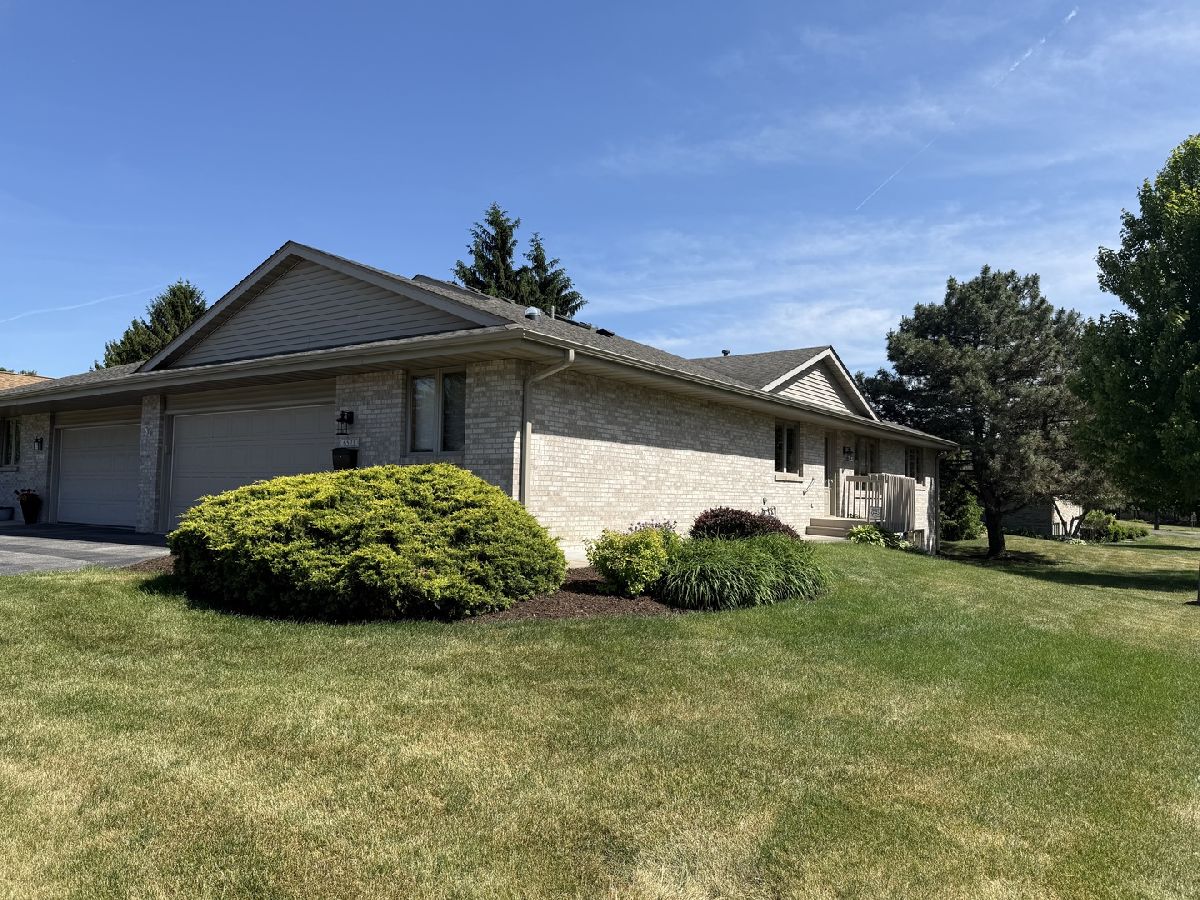  For Sale Rockford Illinois, 6521 Laurelwood Drive
