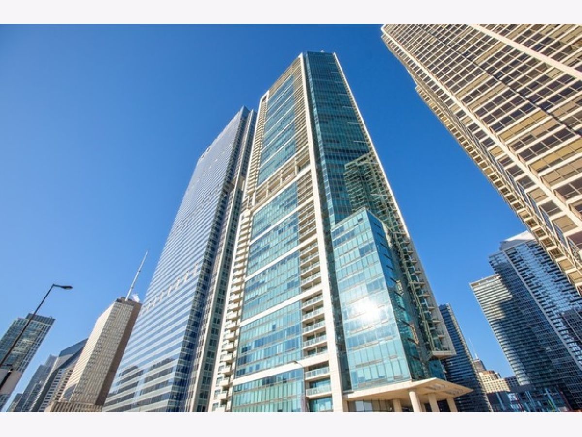  Rented Chicago Illinois, 340 Randolph