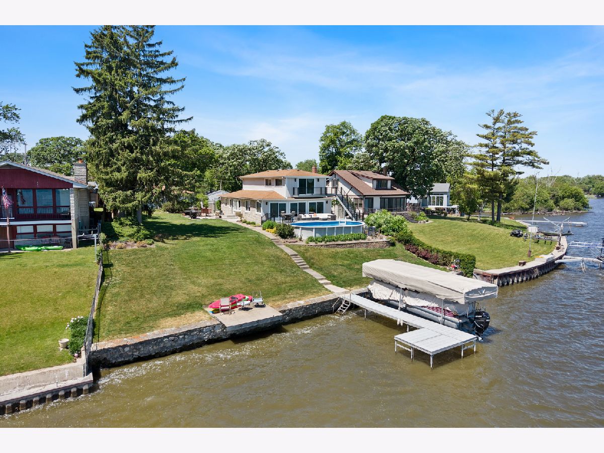  For Sale Fox Lake Illinois, 183 Riverside Island Drive