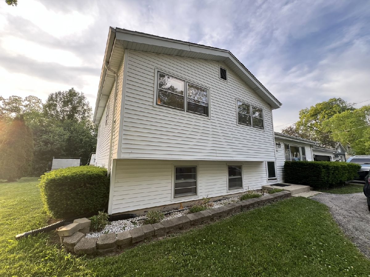  For Rent Fox River Grove Illinois, 1218 Lincoln