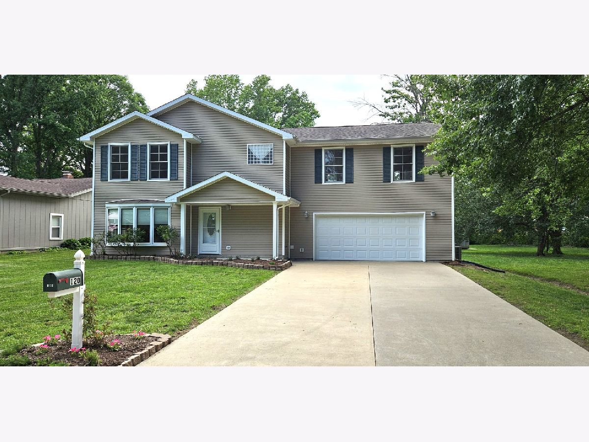  For Sale Carbondale Illinois, 120 Lark Lane