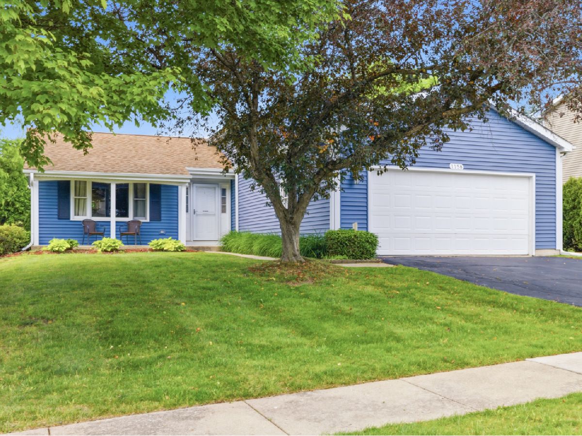  For Sale Bartlett Illinois, 1158 Pinetree Lane