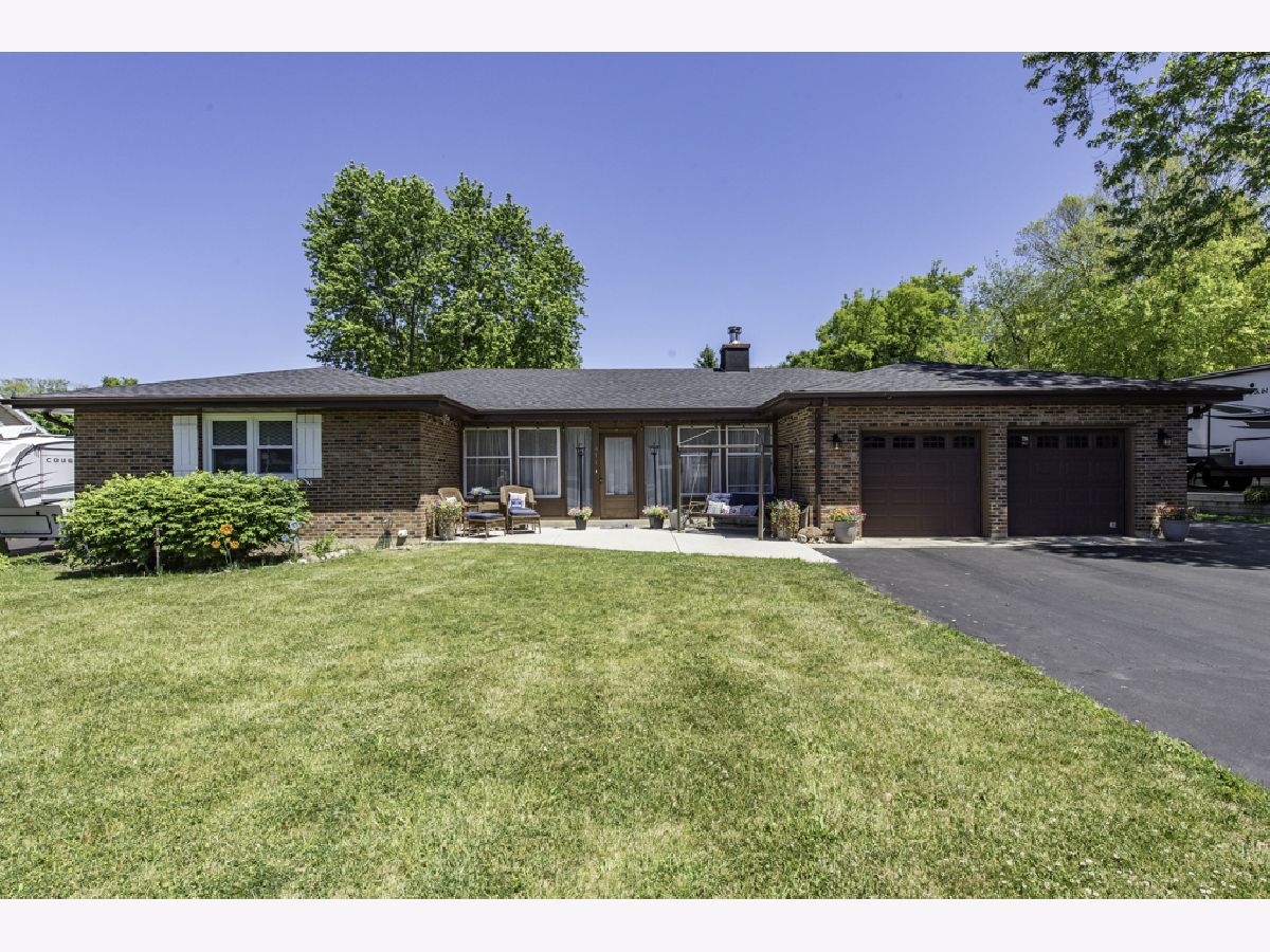  For Sale Winthrop Harbor Illinois, 411 Thompson Avenue