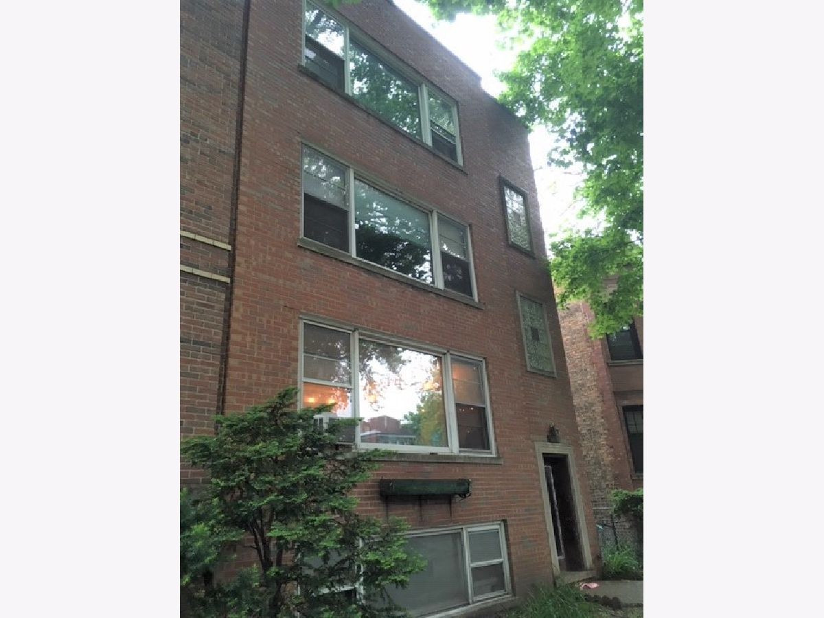  Rented Chicago Illinois, 4208 Leavitt