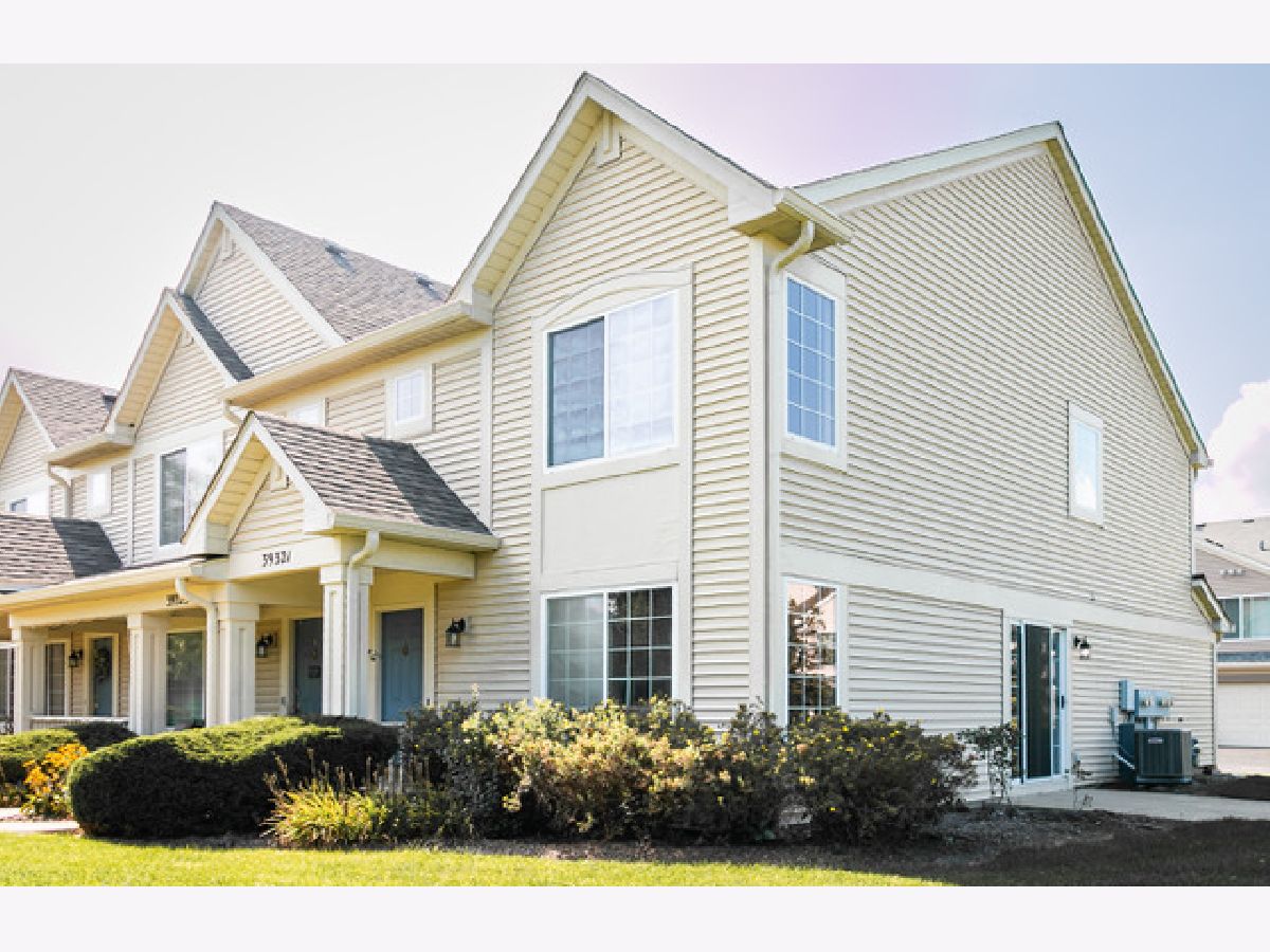  For Sale Beach Park Illinois, 39321 Melbourne Court